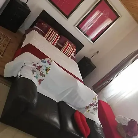 Yesil Kelebek Ev Konukevi Kadikoy (Fethiye)